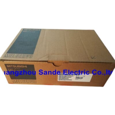Mitsubishi MR-J2S-200A Nowy serwo silnik Szybka wysyłka MRJ2S200A MR-J2S-200A