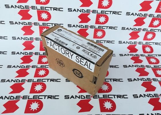 Jeden nowy moduł wejściowy AB 1769-IQ16F w pudełku 1769IQ16F