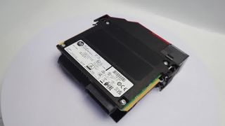 Allen-Bradley 1756-L8SP Przemysłowy sterownik bezpieczeństwa Wyświetlacz produktu