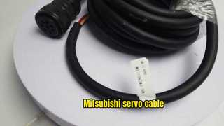 Kabel zasilający Mitsubishi MR-PWCNS1-5M o długości 5 m do podłączenia serwomotoru